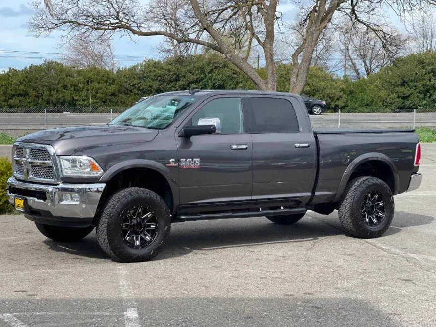 2018 Ram 2500 Laramie photo 1