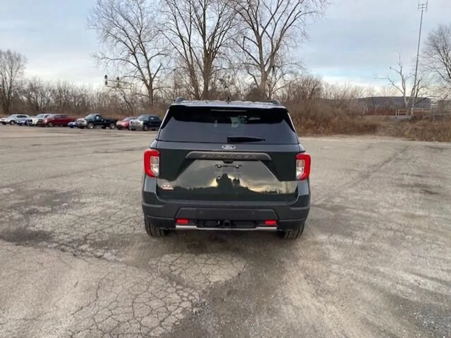 2022 Ford Explorer Timberline photo 1