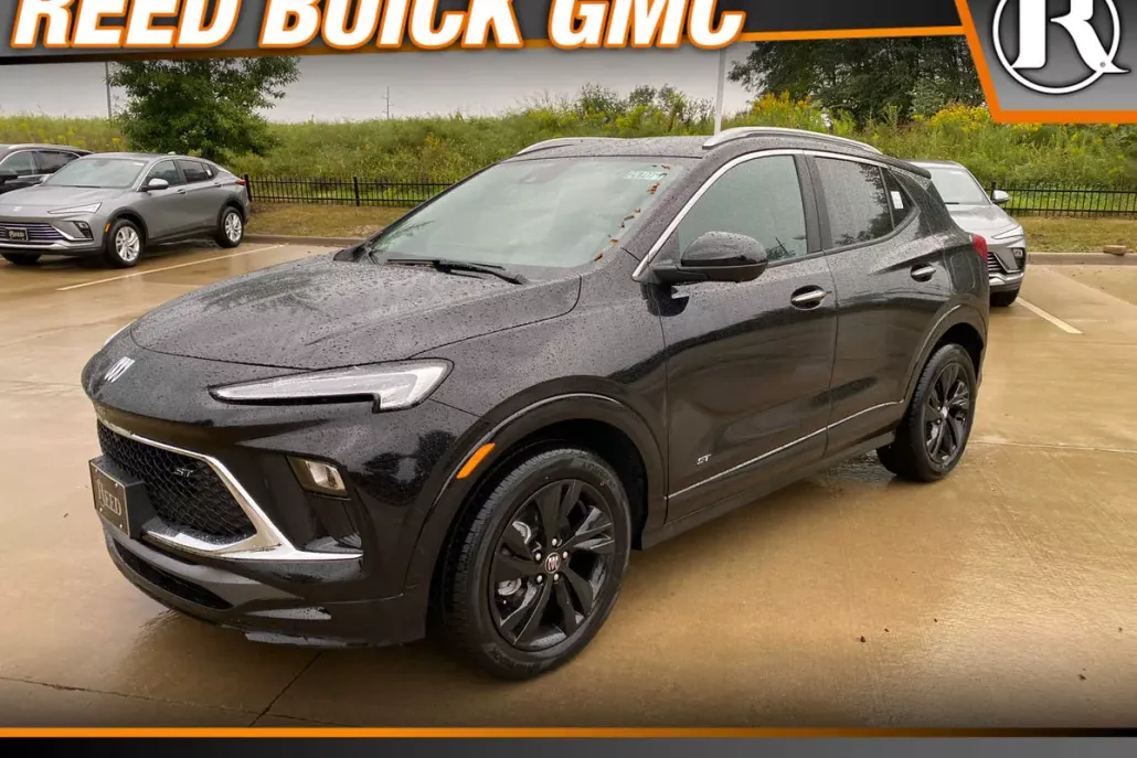2026 Buick Encore GX Sport Touring photo 1