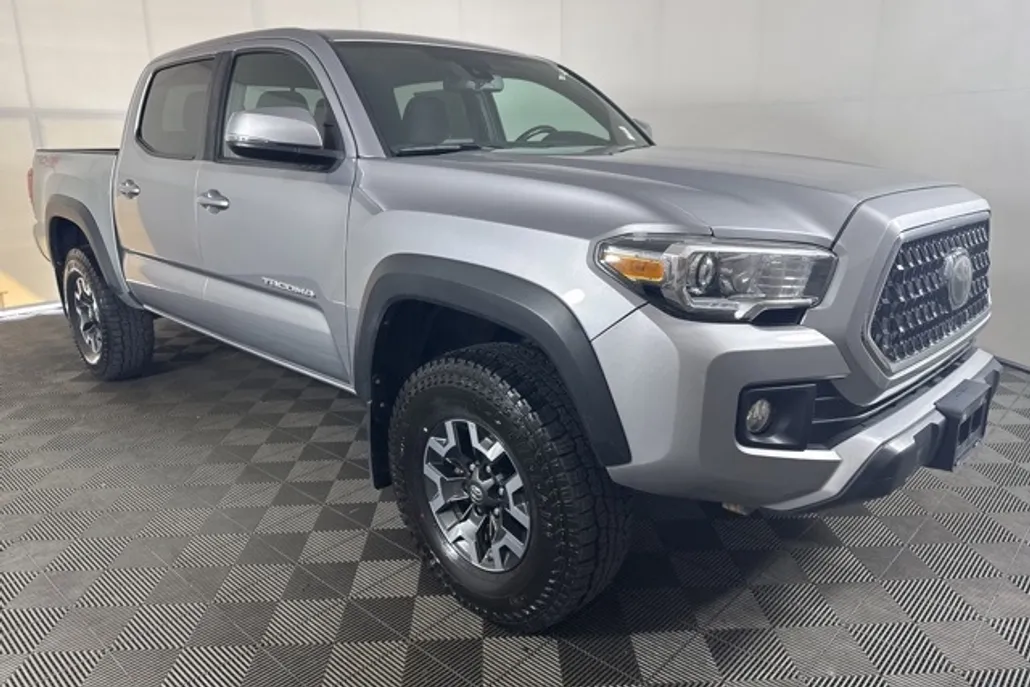 2019 Toyota Tacoma TRD Off-Road 4x4 Double Cab photo 1