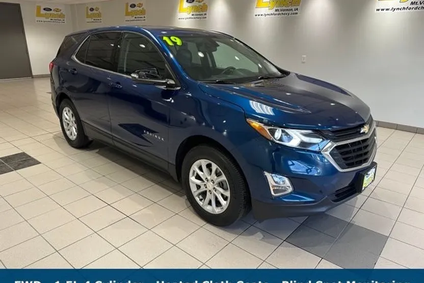 2019 Chevrolet Equinox LT photo 1