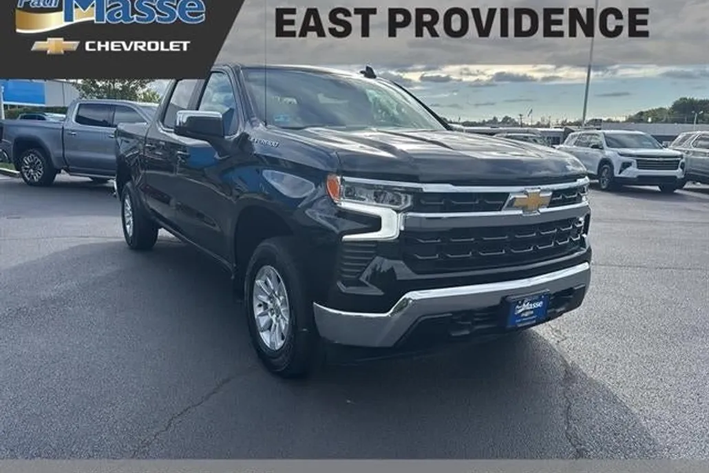 2025 Chevrolet Silverado 1500 LT photo 1