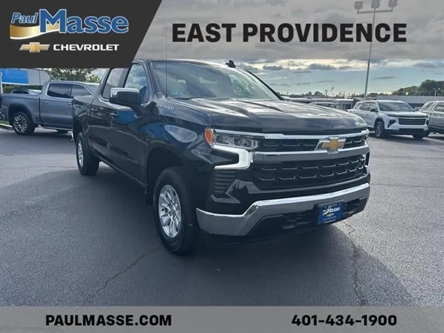2025 Chevrolet Silverado 1500 LT photo 1