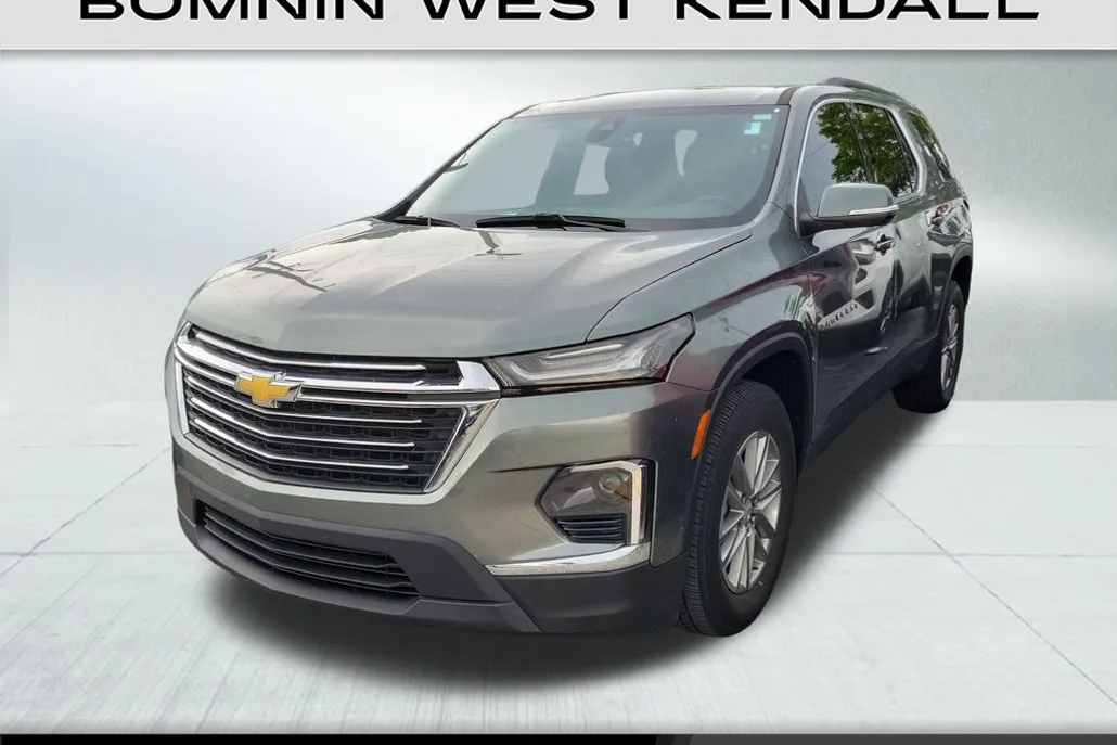 2023 Chevrolet Traverse Cloth photo 1