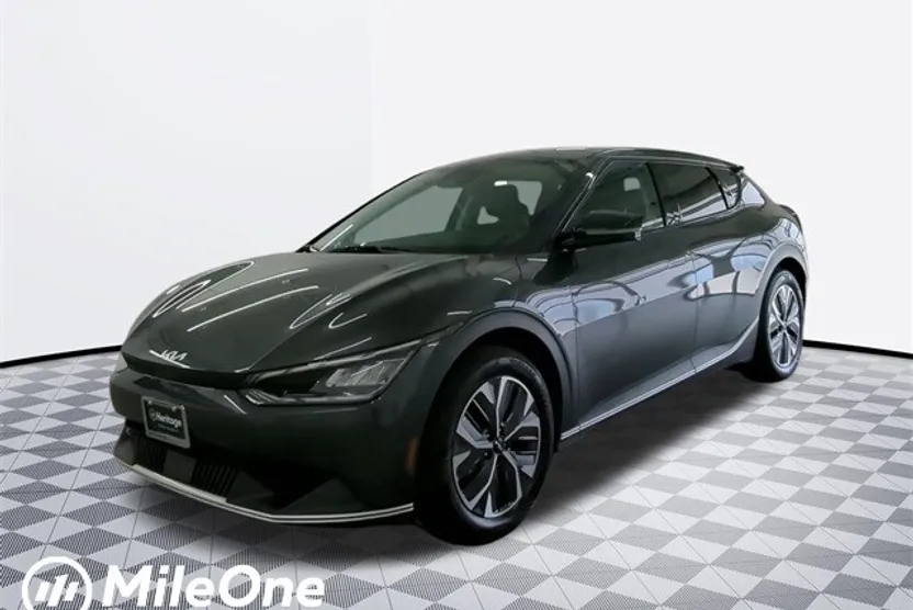 2024 Kia EV6 Light photo 1