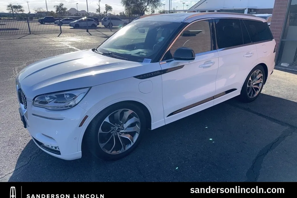 2023 Lincoln Aviator Grand Touring photo 1