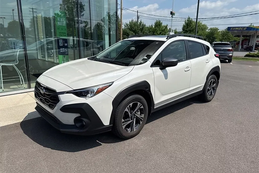 2024 Subaru Crosstrek Premium photo 1