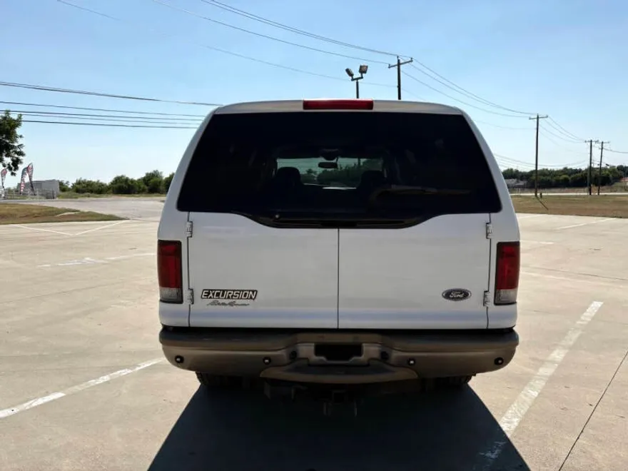 2004 Ford Excursion Eddie Bauer photo 1