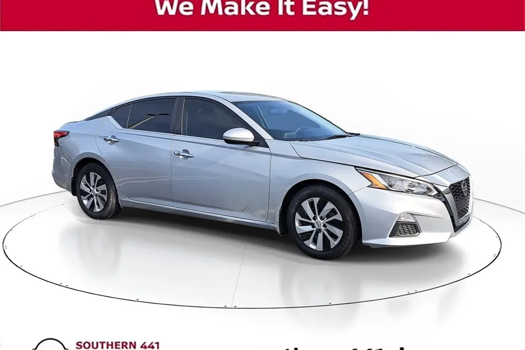 2019 Nissan Altima 2.5 S photo 1