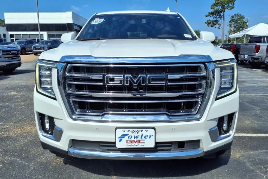 2021 Gmc Yukon SLT photo 1