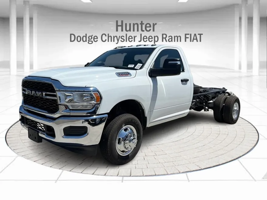 2024 Ram 3500 Tradesman photo 1
