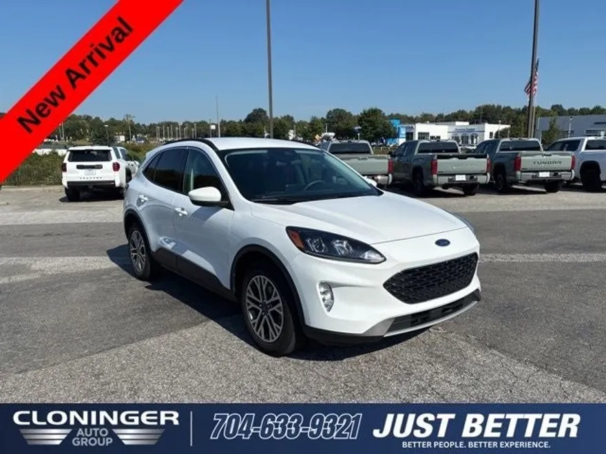 2021 Ford Escape SEL photo 1