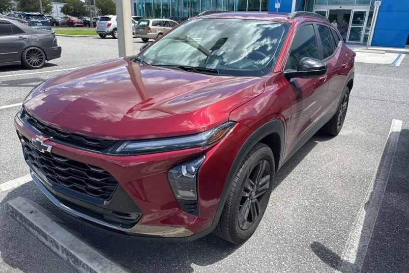 2024 Chevrolet Trax ACTIV photo 1