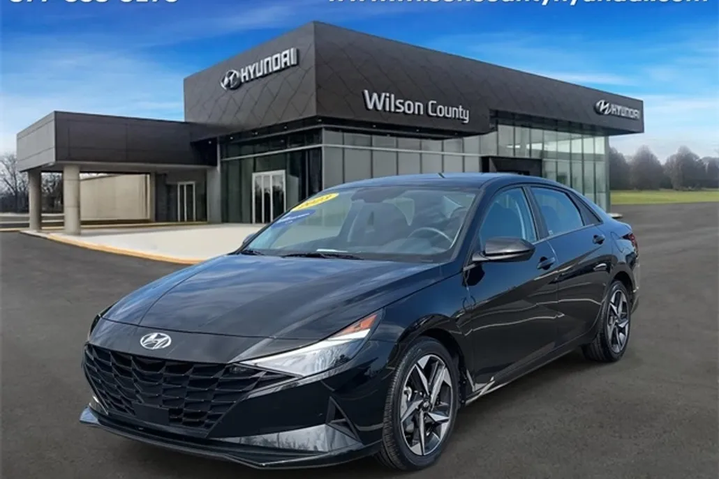 2023 Hyundai Elantra SEL Convenience photo 1