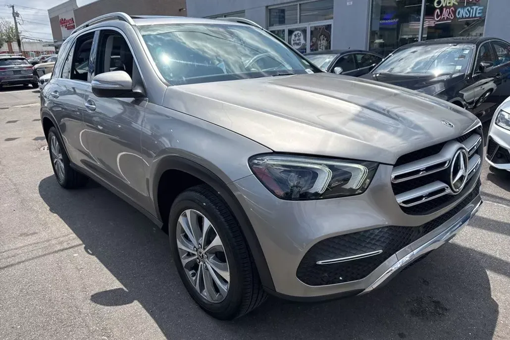2020 Mercedes Benz GLE 350 4MATIC photo 1