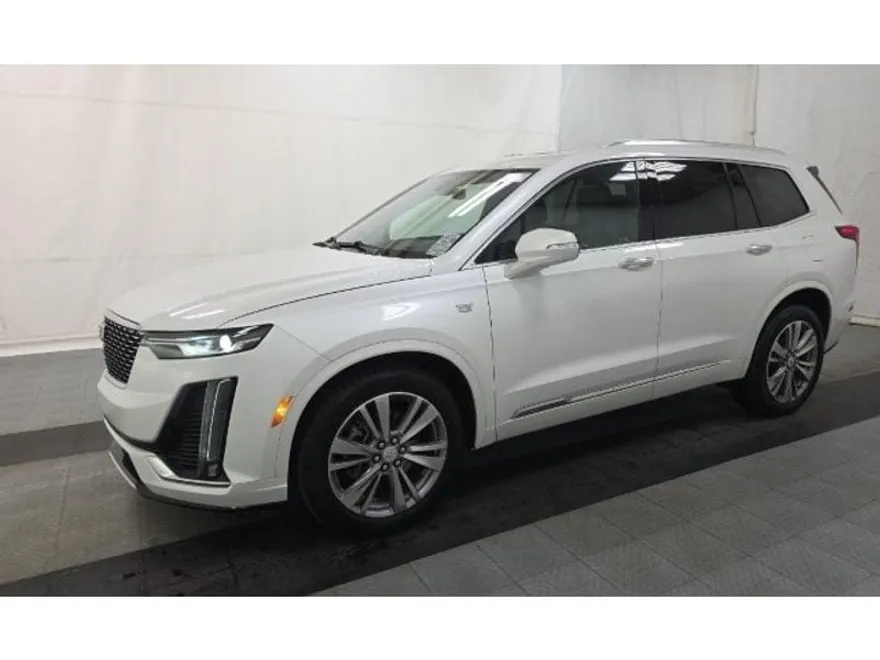 2021 Cadillac XT6 Premium Luxury photo 1