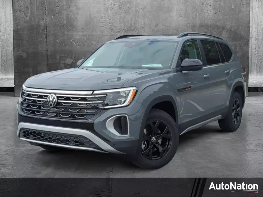2025 Volkswagen Atlas Peak Edition SE Technology photo 1