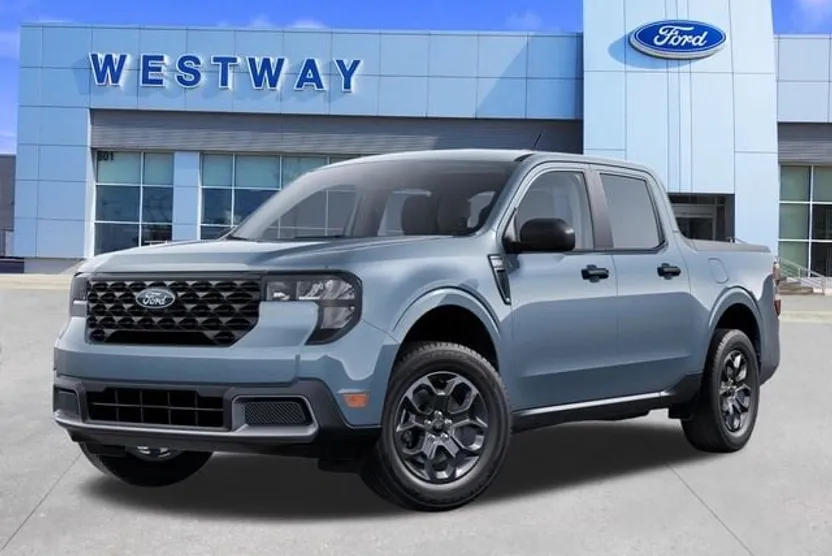 2025 Ford Maverick XLT photo 1