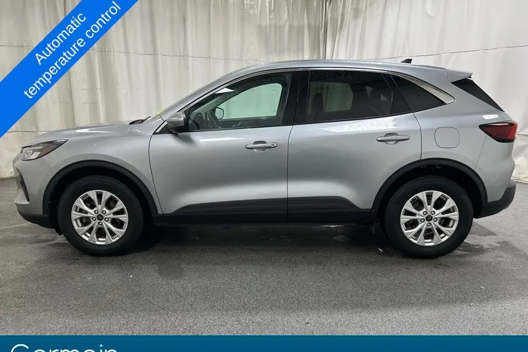 2023 Ford Escape Active photo 1