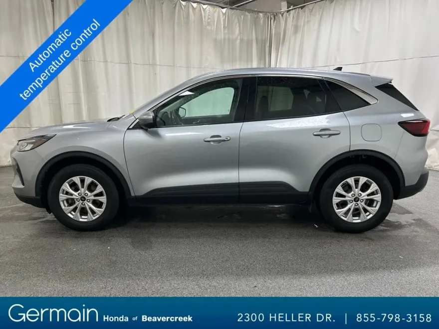 2023 Ford Escape Active photo 1