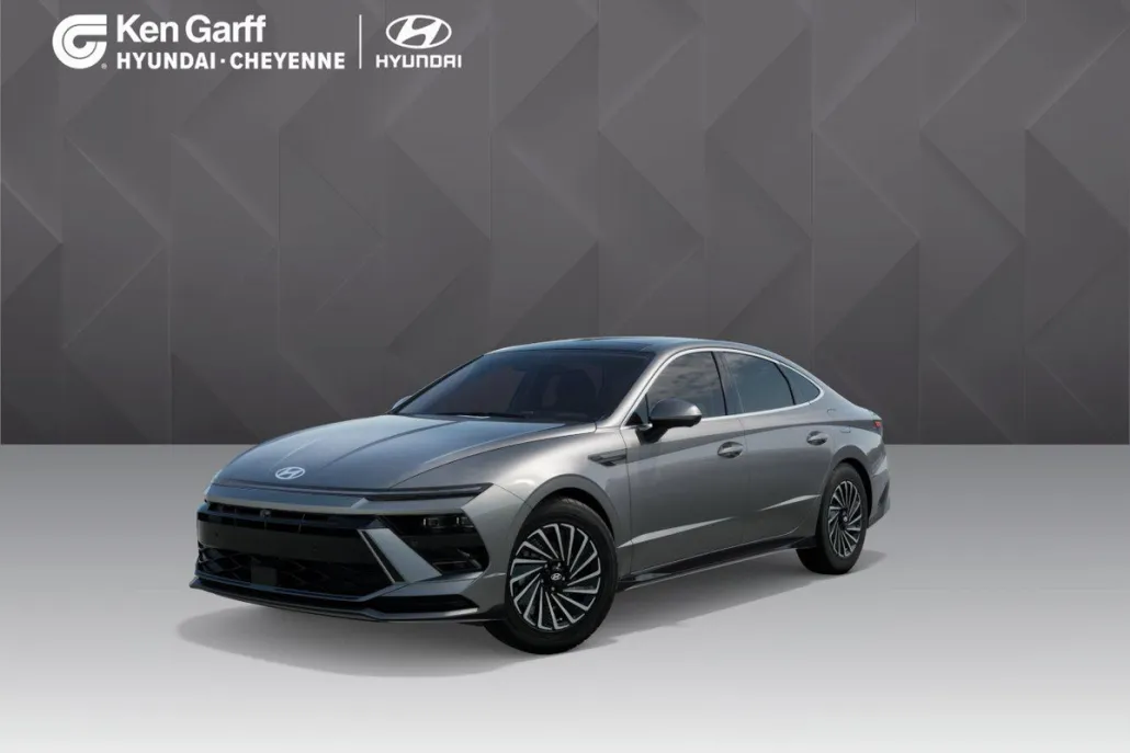 2025 Hyundai Sonata Hybrid Limited photo 1