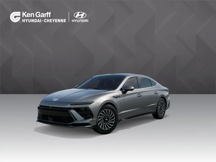 2025 Hyundai Sonata Hybrid Limited photo 1