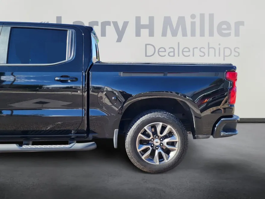2020 Chevrolet Silverado 1500 RST photo 1