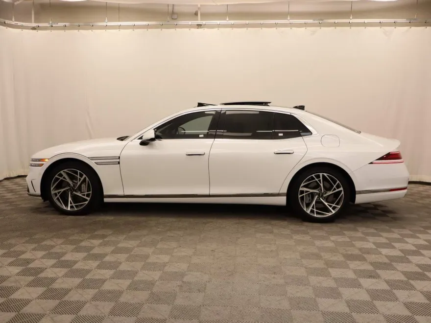 2024 Genesis G90 3.5T photo 1