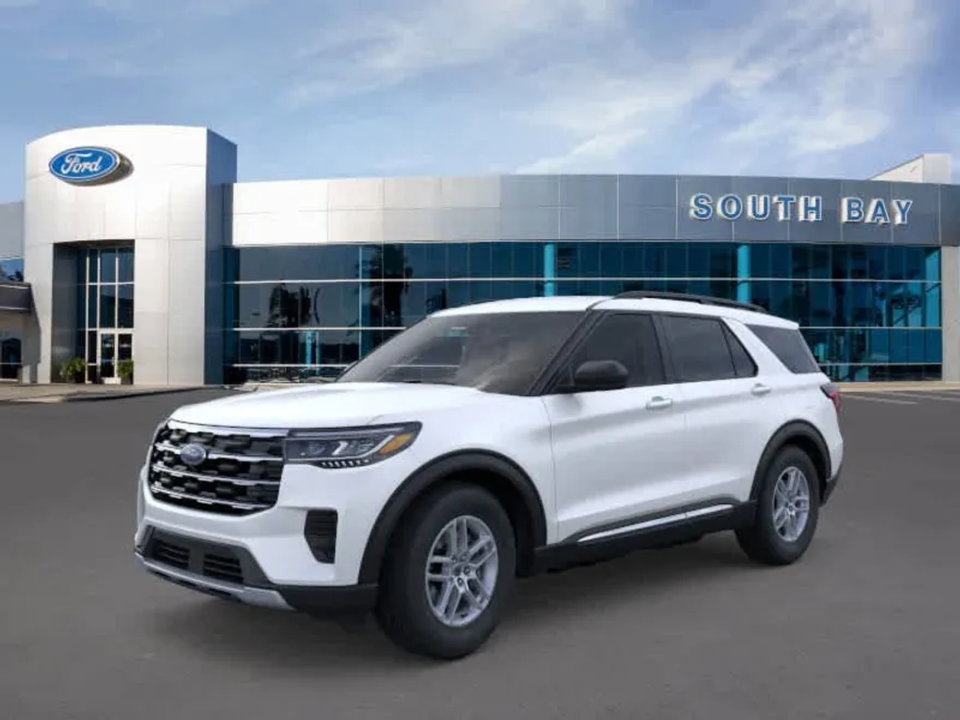2025 Ford Explorer photo 1