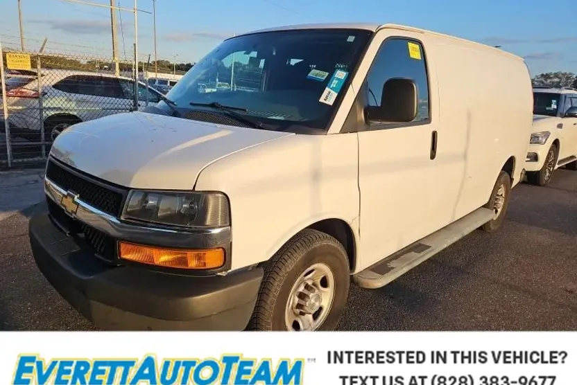 2018 Chevrolet Express Cargo Van photo 1