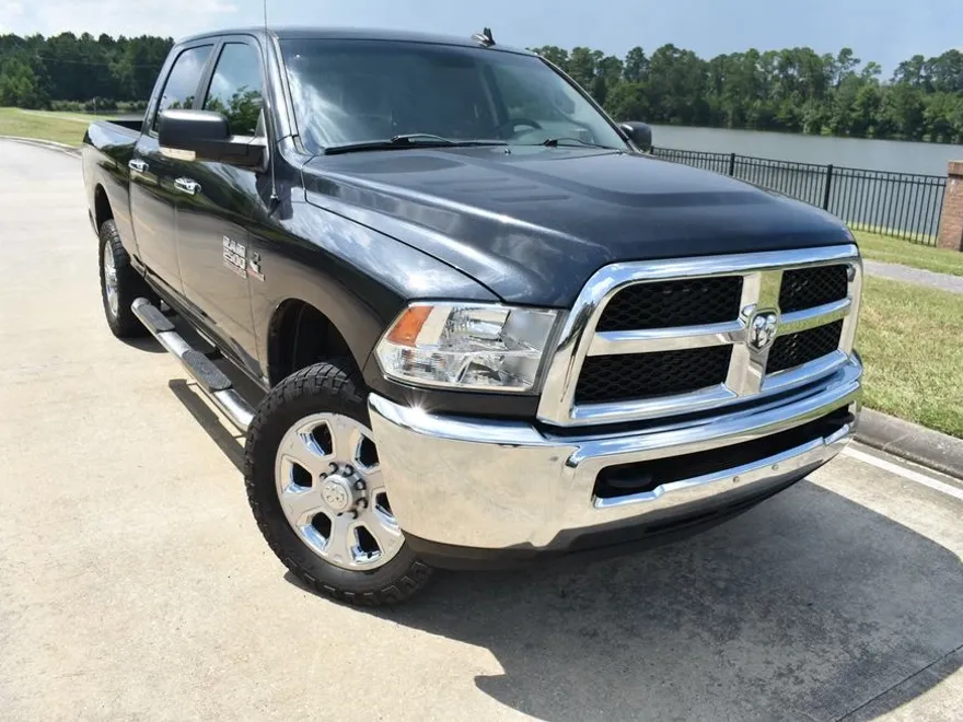 2016 Ram 2500 SLT photo 1