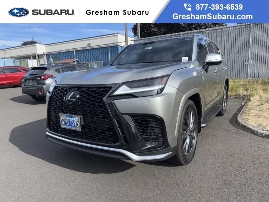 2023 Lexus LX 600 F SPORT photo 1