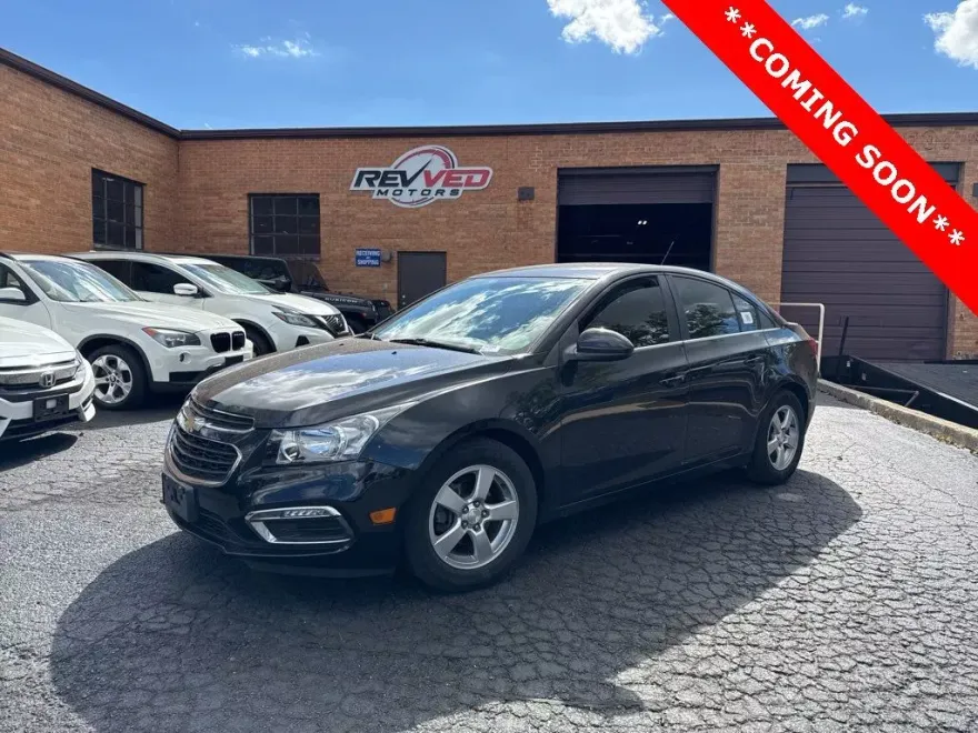 2016 Chevrolet Cruze photo 1