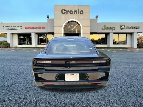 2025 Dodge Charger R/T photo 4