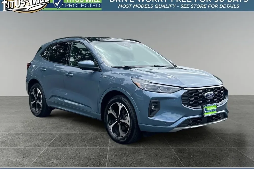 2024 Ford Escape ST-Line Elite photo 1