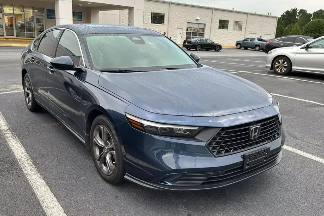 2023 Honda Accord EX photo 1