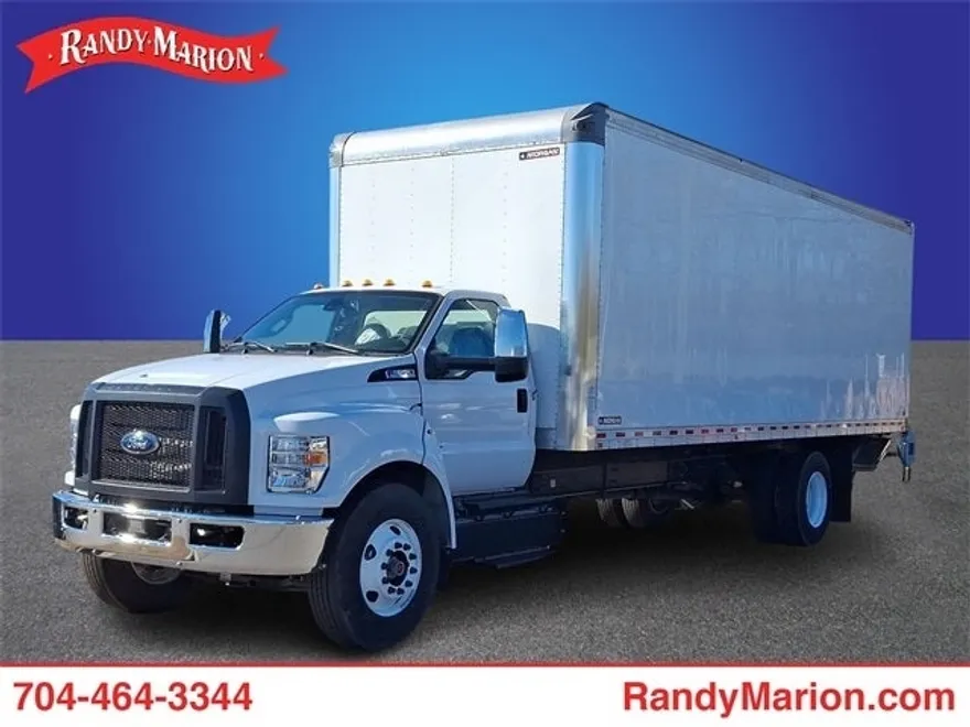2023 Ford F-650 photo 1