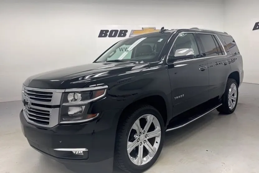 2017 Chevrolet Tahoe Premier photo 1