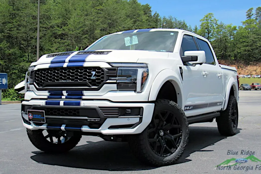 2025 Ford F-150 Lariat photo 1