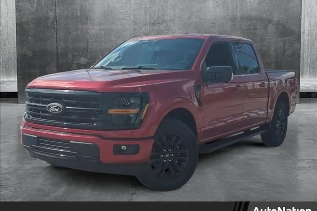 2025 Ford F-150 XLT photo 1