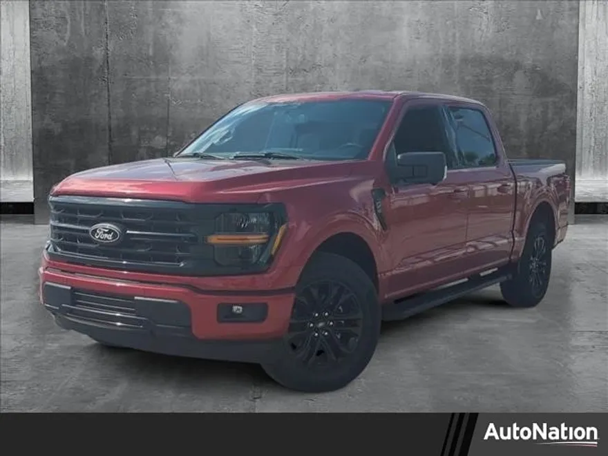 2025 Ford F-150 XLT photo 1