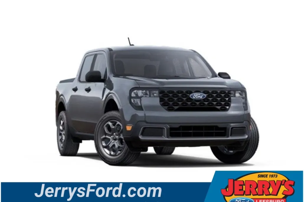 2025 Ford Maverick XLT photo 1