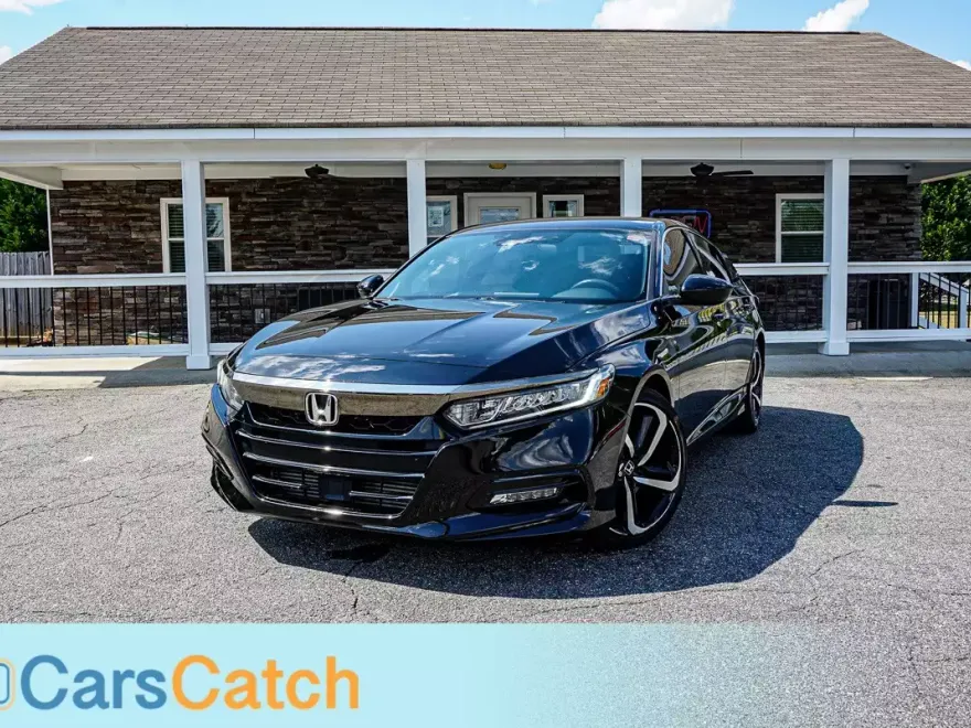 2018 Honda Accord Sport photo 1