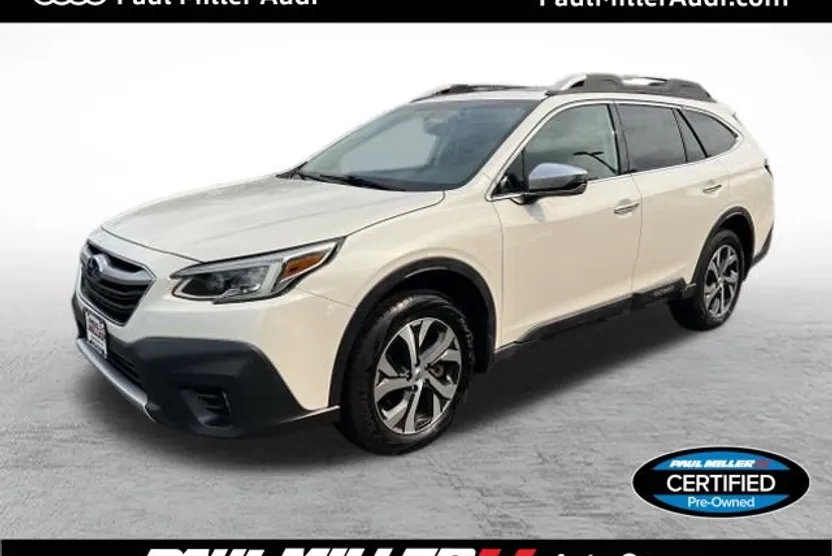 2020 Subaru Outback Touring XT photo 1