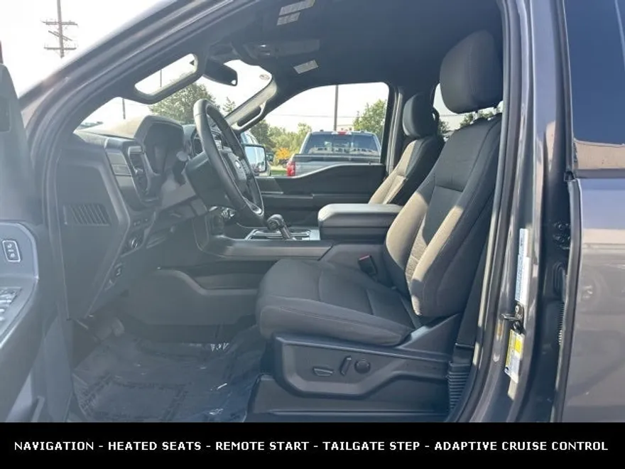 2024 Ford F-150 XLT photo 1