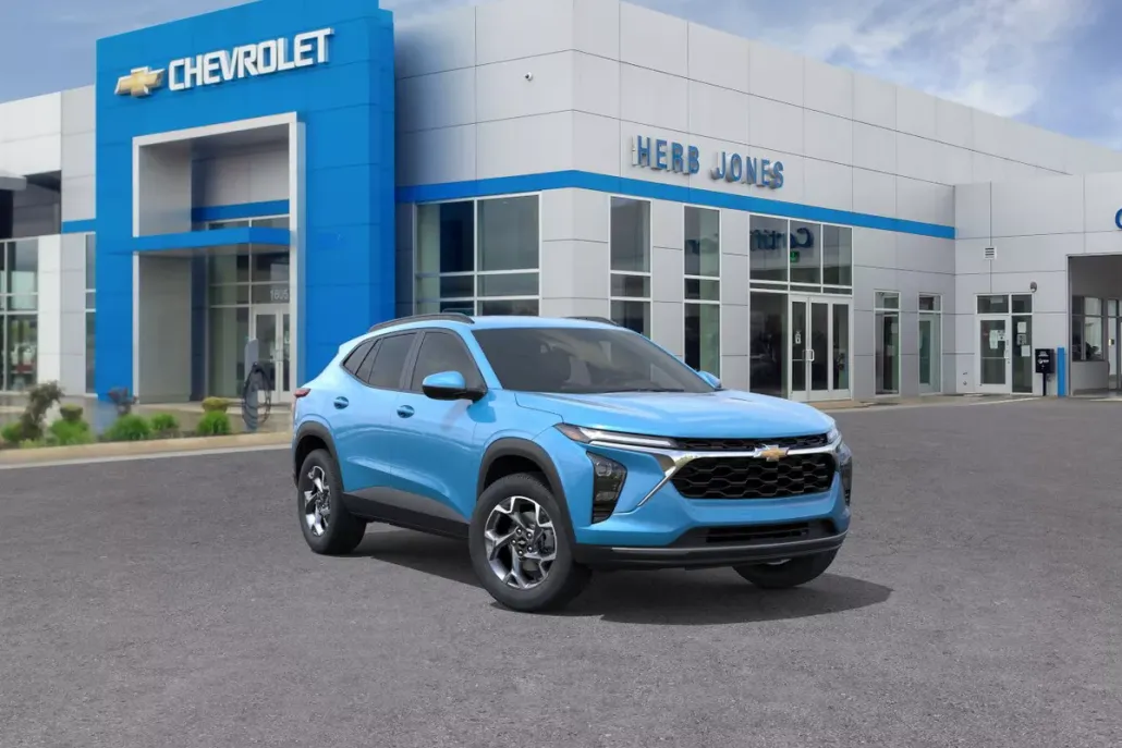 2025 Chevrolet Trax LT photo 1