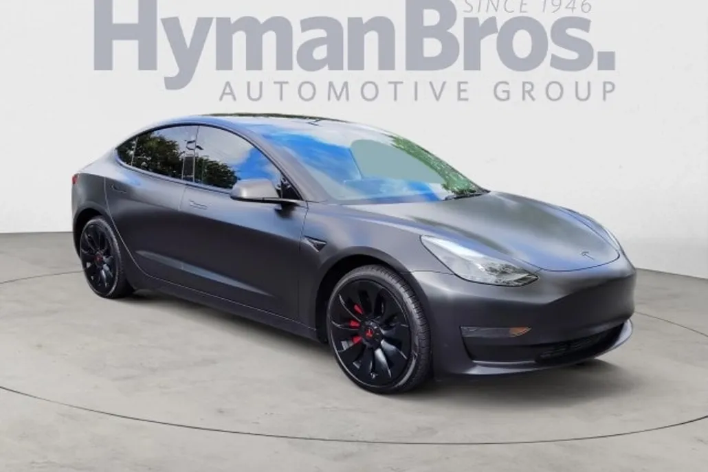 2023 Tesla Model 3 photo 1