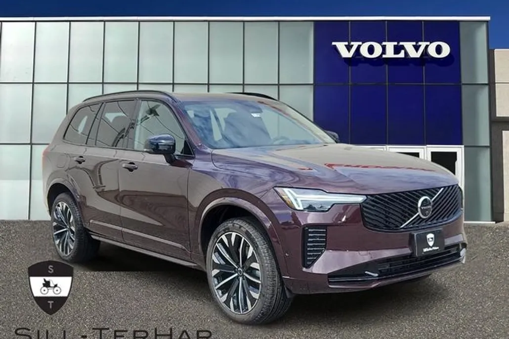 2026 Volvo XC90 photo 1