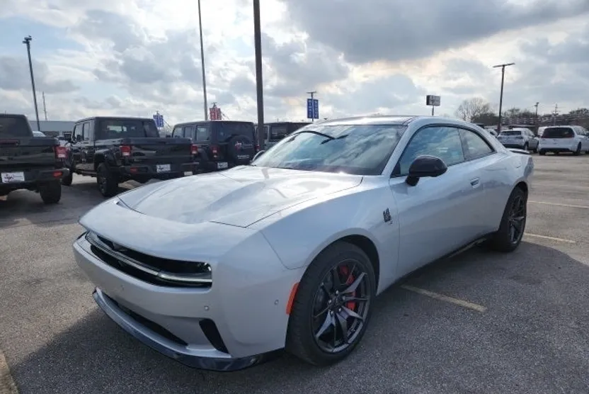 2024 Dodge Charger Daytona Scat Pack AWD photo 1