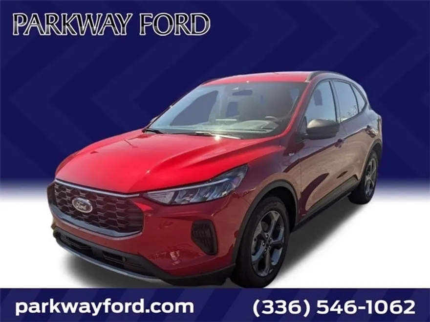 2025 Ford Escape ST-Line photo 1
